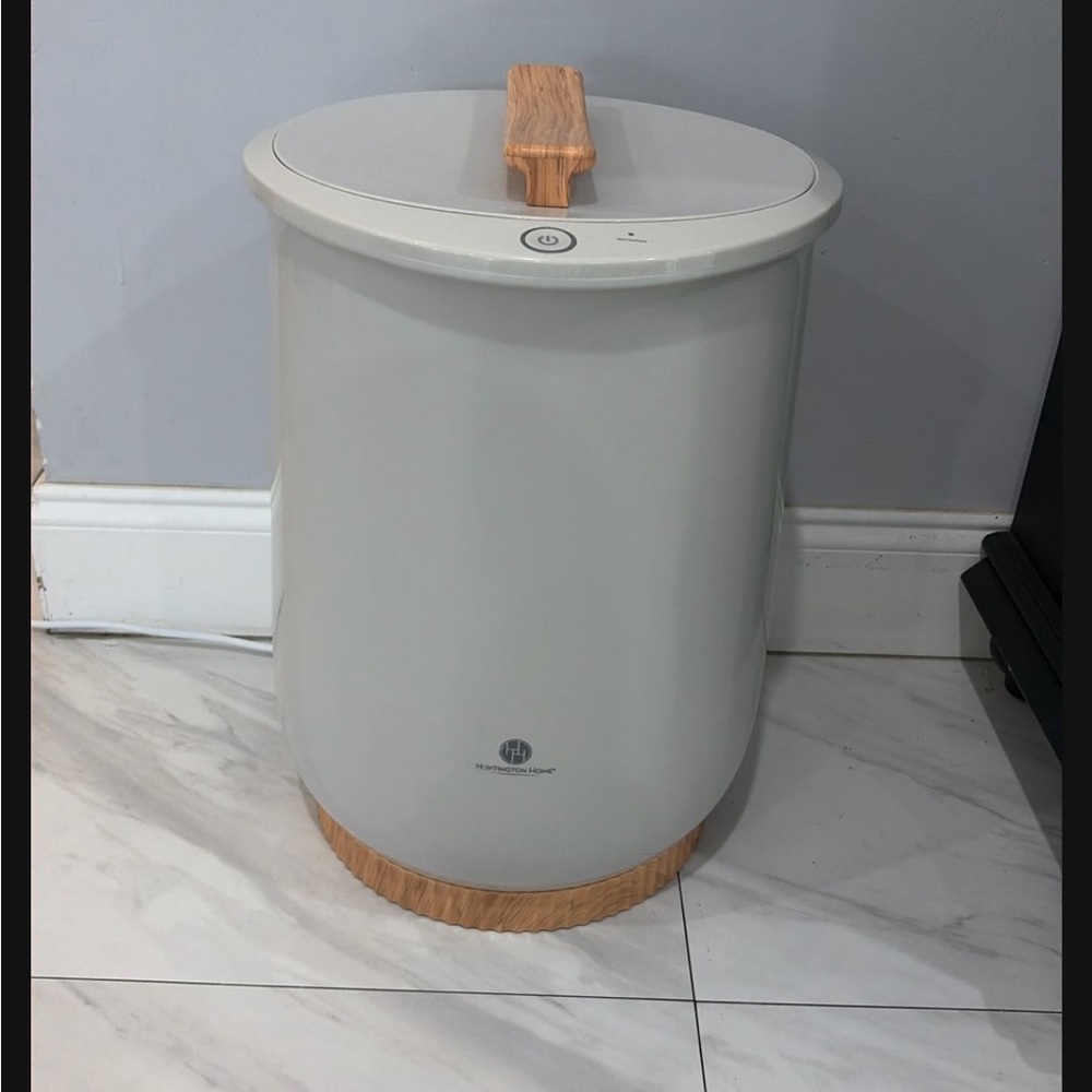 Towel warmer